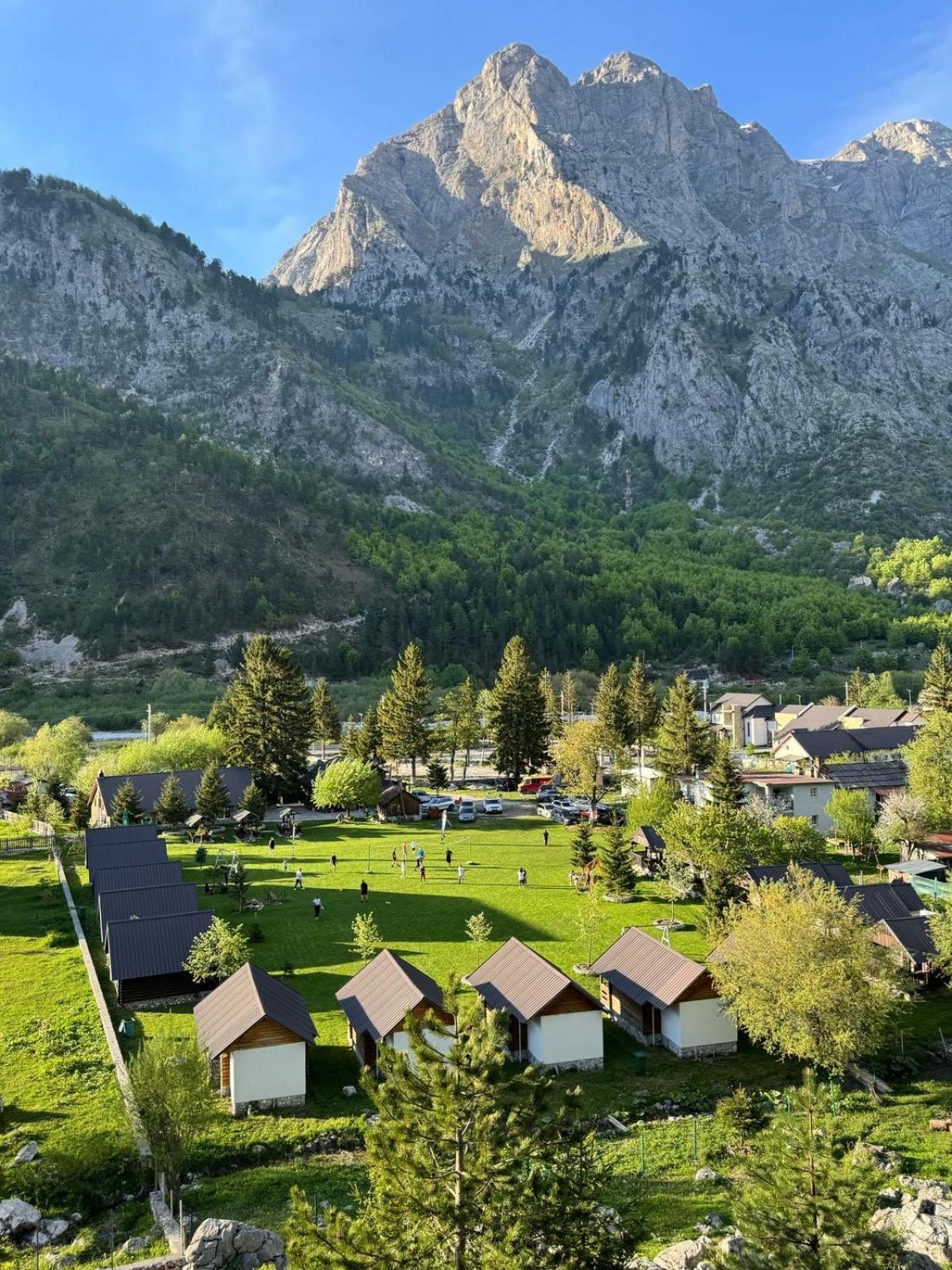 Tradita Ferienhaus Valbone